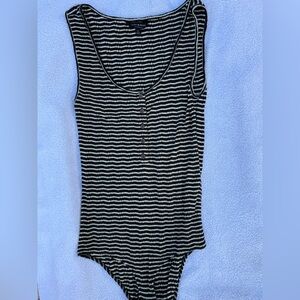 Lucky Brand blk- white Striped bodysuit